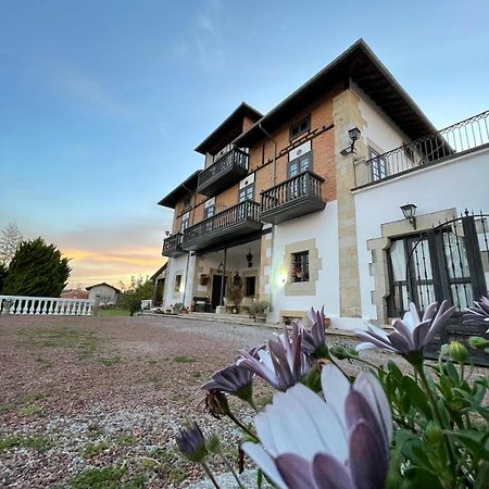 Hotel Palacio La Casona De Cerrazo Exteriér fotografie